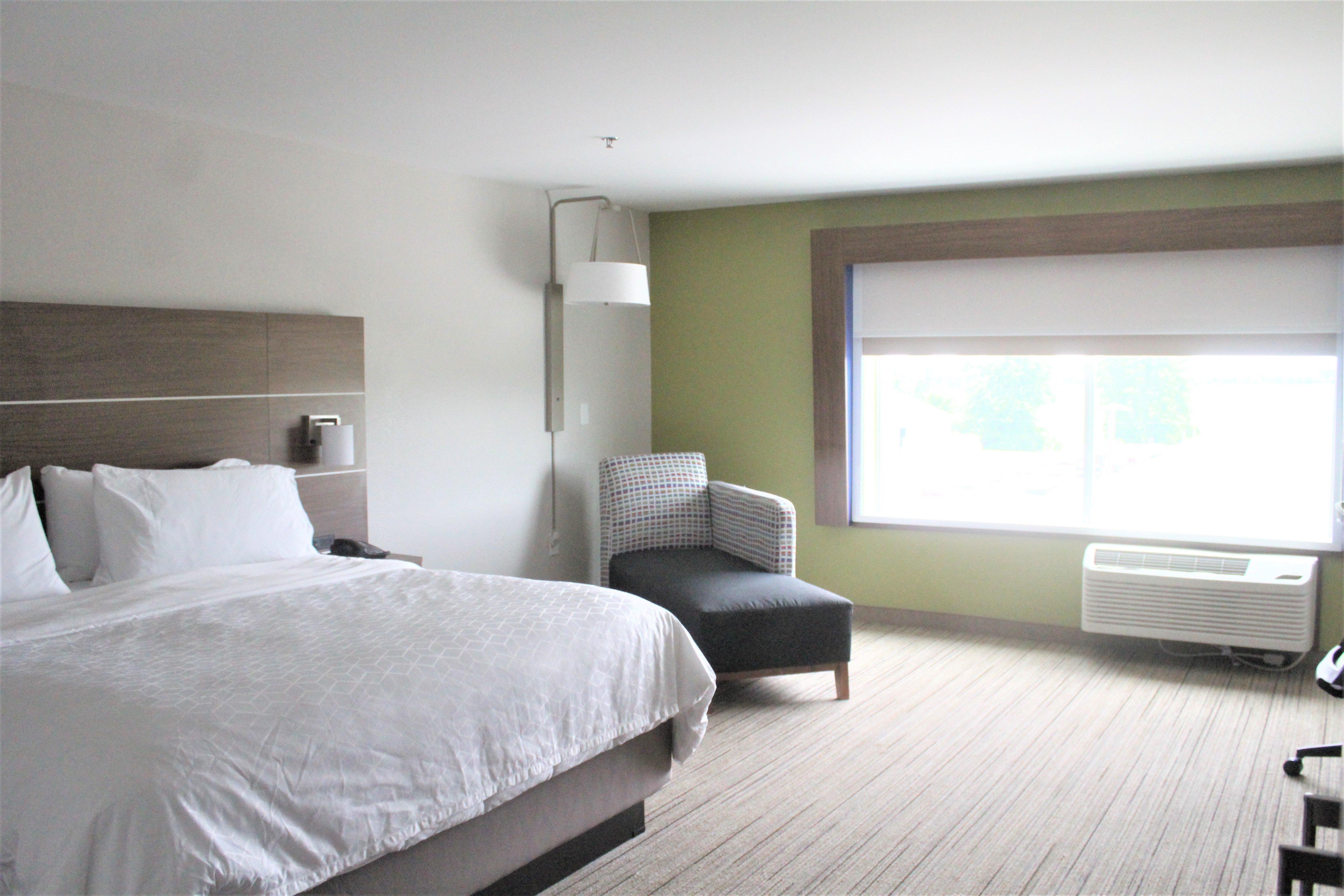 Holiday Inn Express & Suites - Kokomo South By Ihg Bagian luar foto