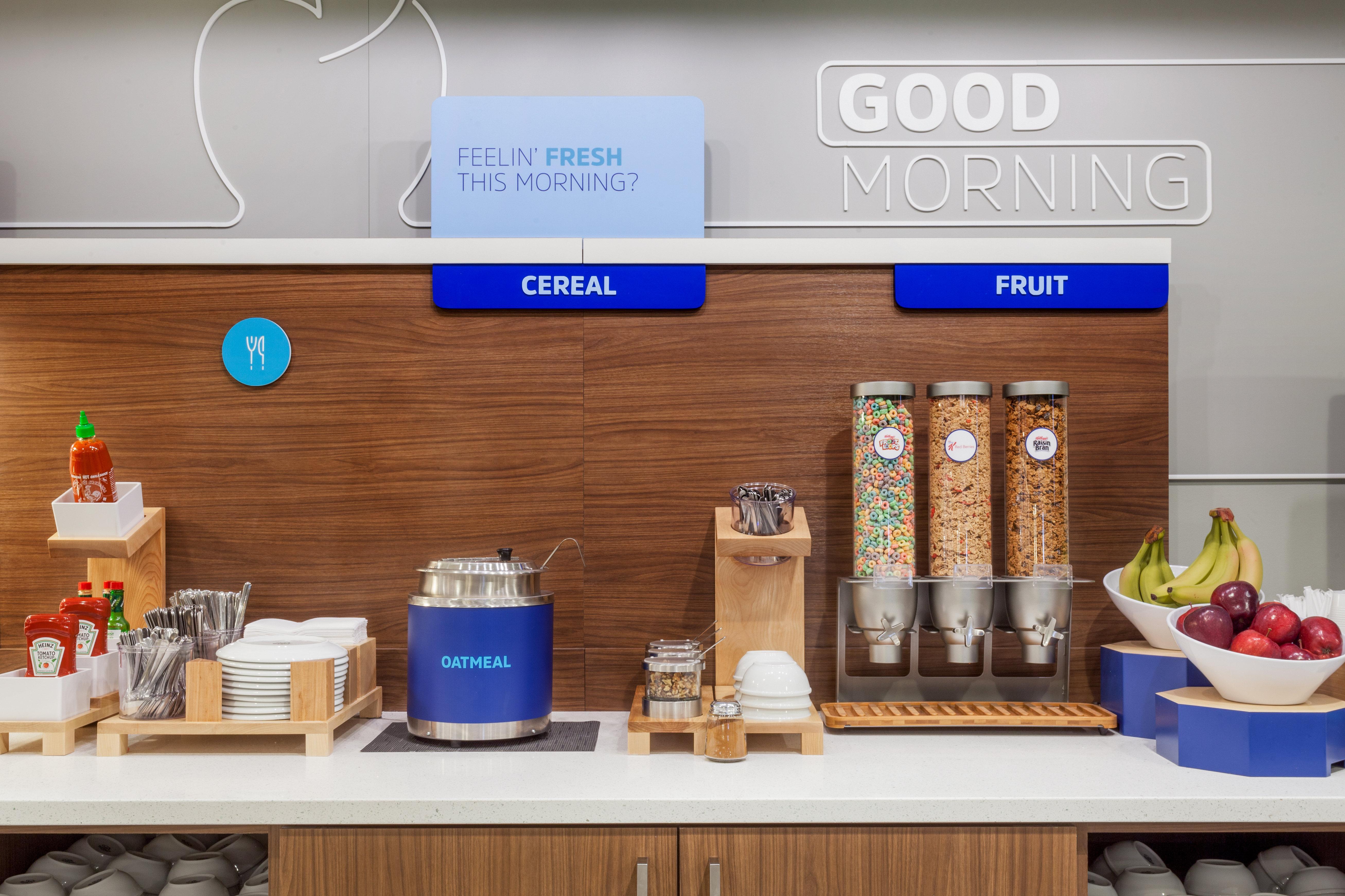 Holiday Inn Express & Suites - Kokomo South By Ihg Bagian luar foto