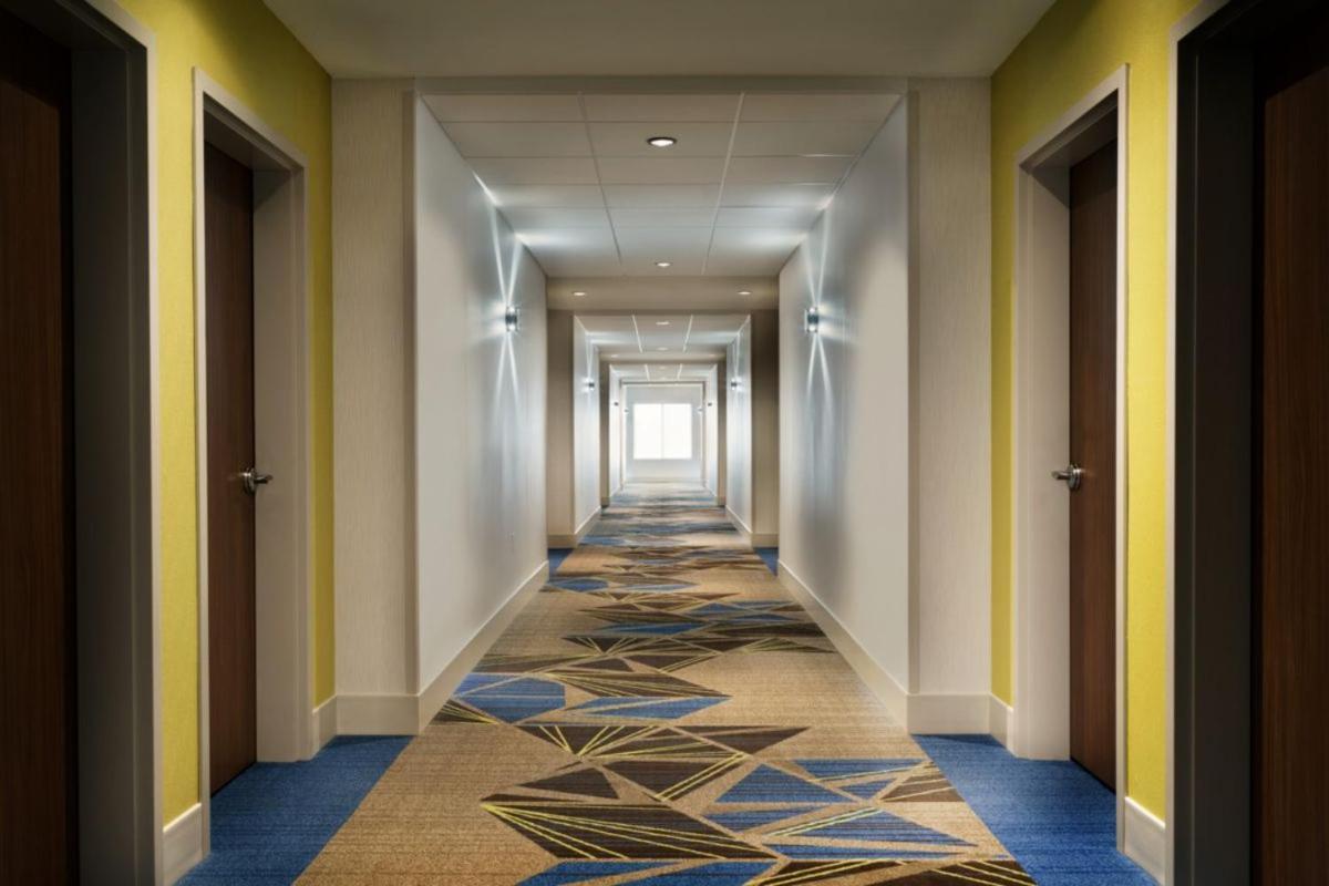 Holiday Inn Express & Suites - Kokomo South By Ihg Bagian luar foto